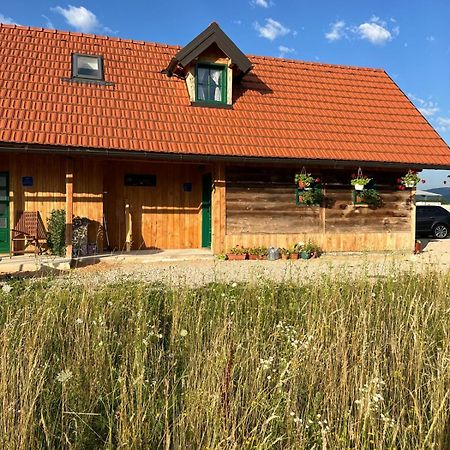 Апартаменты Wooden House Ante Self Check - In And Check - Out Оточац Экстерьер фото