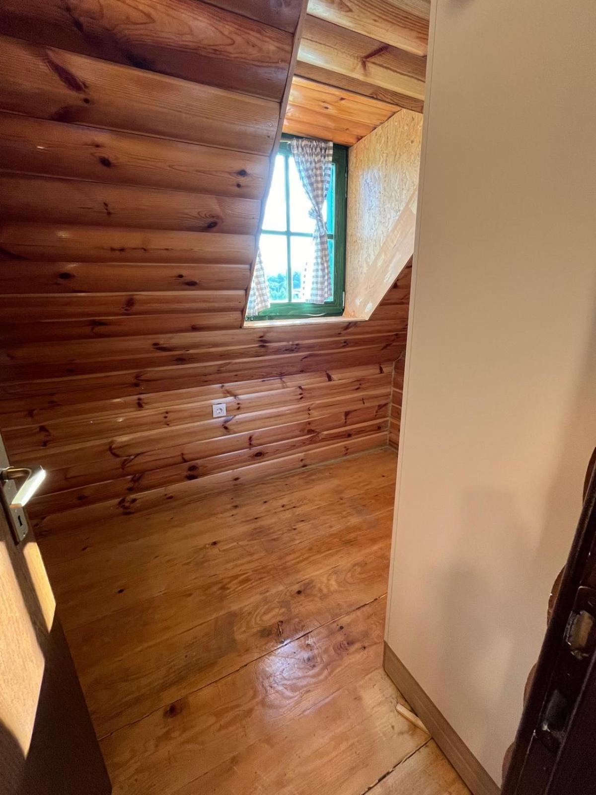 Апартаменты Wooden House Ante Self Check - In And Check - Out Оточац Экстерьер фото